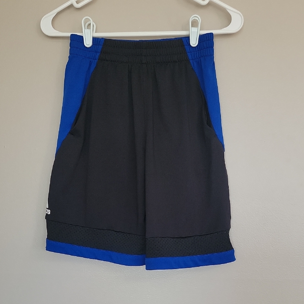Adidas Boys Black Blue White Athletic Shorts Size M 10-12